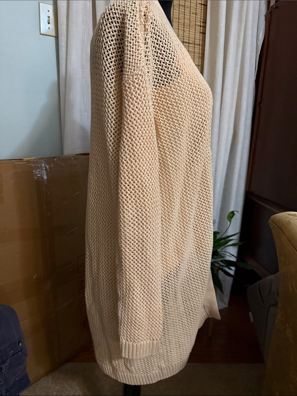Banana Republic Open-Front Knit Cardigan - Cream ( Sweater only). - Picture 2 of 4